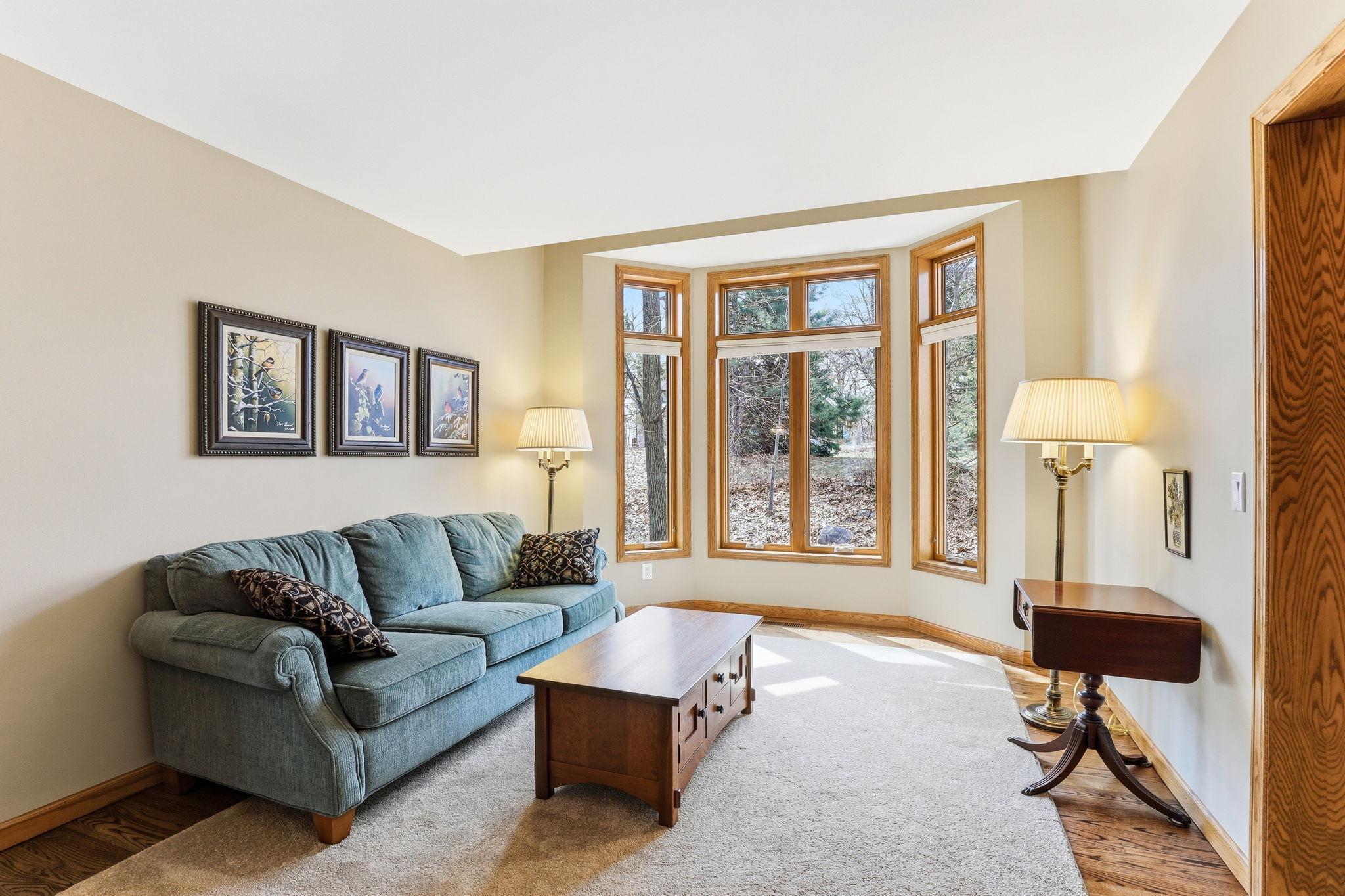 7-web-or-mls-16048-Baywood-Ln-07.jpg