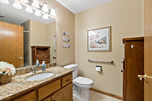 189 Wedgewood Drive, Saint Paul, MN 55115