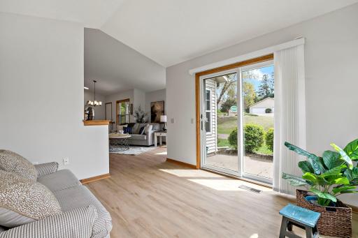 189 Wedgewood Drive, Saint Paul, MN 55115