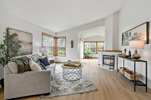 189 Wedgewood Drive, Saint Paul, MN 55115
