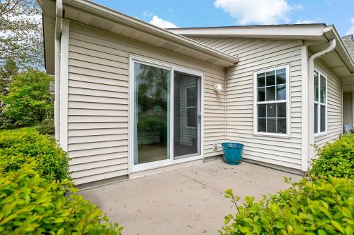 189 Wedgewood Drive, Saint Paul, MN 55115