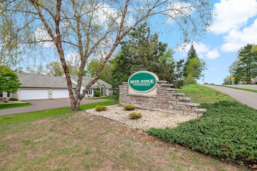 189 Wedgewood Drive, Saint Paul, MN 55115