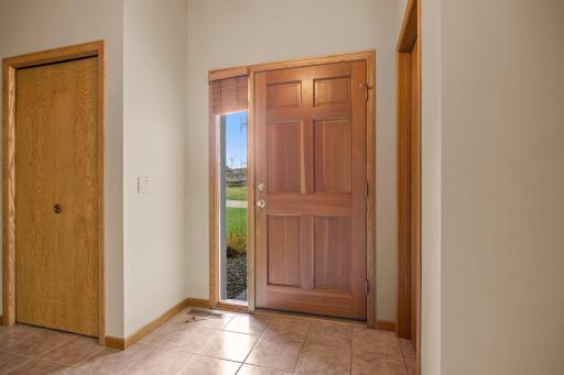 18067 Judicial Way S, Lakeville, MN 55044