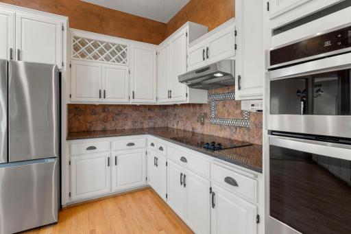 18067 Judicial Way S, Lakeville, MN 55044
