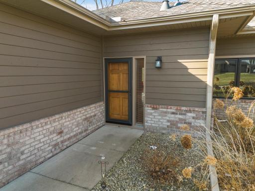 18067 Judicial Way S, Lakeville, MN 55044