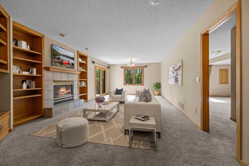 18067 Judicial Way S, Lakeville, MN 55044