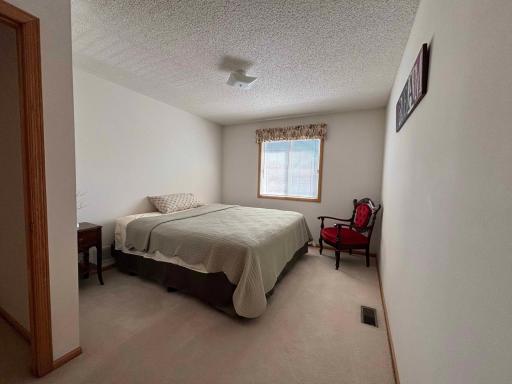 7764 79th Street S, Cottage Grove, MN 55016