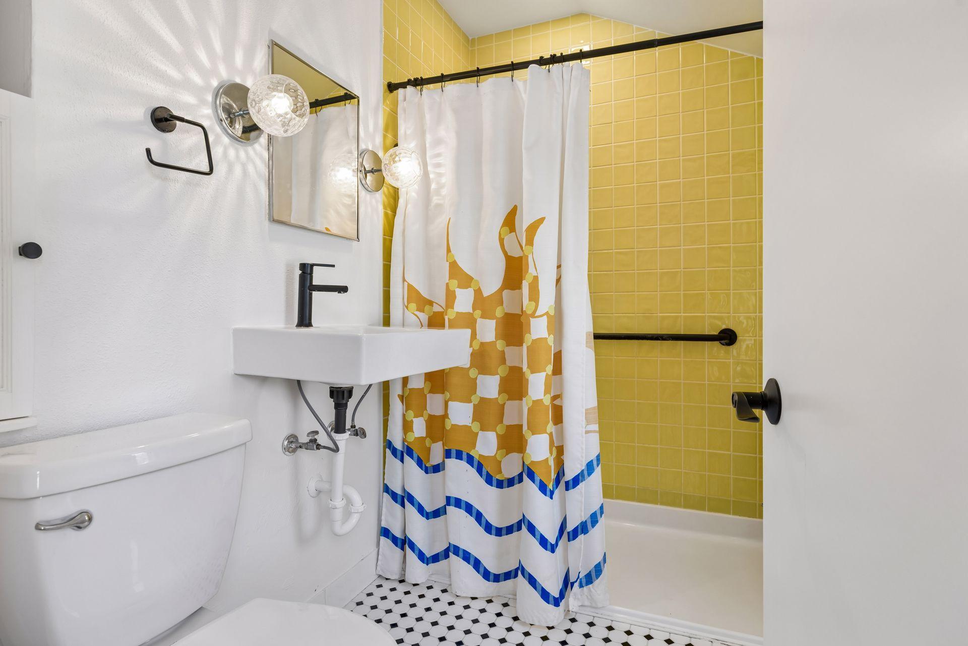 3148 Hampshire Avenue South - Spacecrafting - 0016.jpg