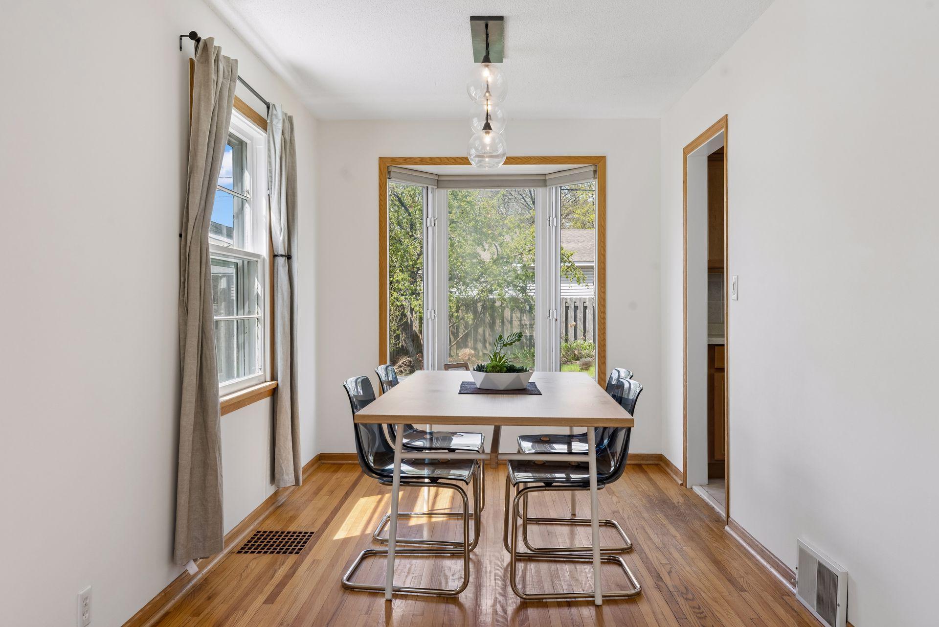 3148 Hampshire Avenue South - Spacecrafting - 0007.jpg