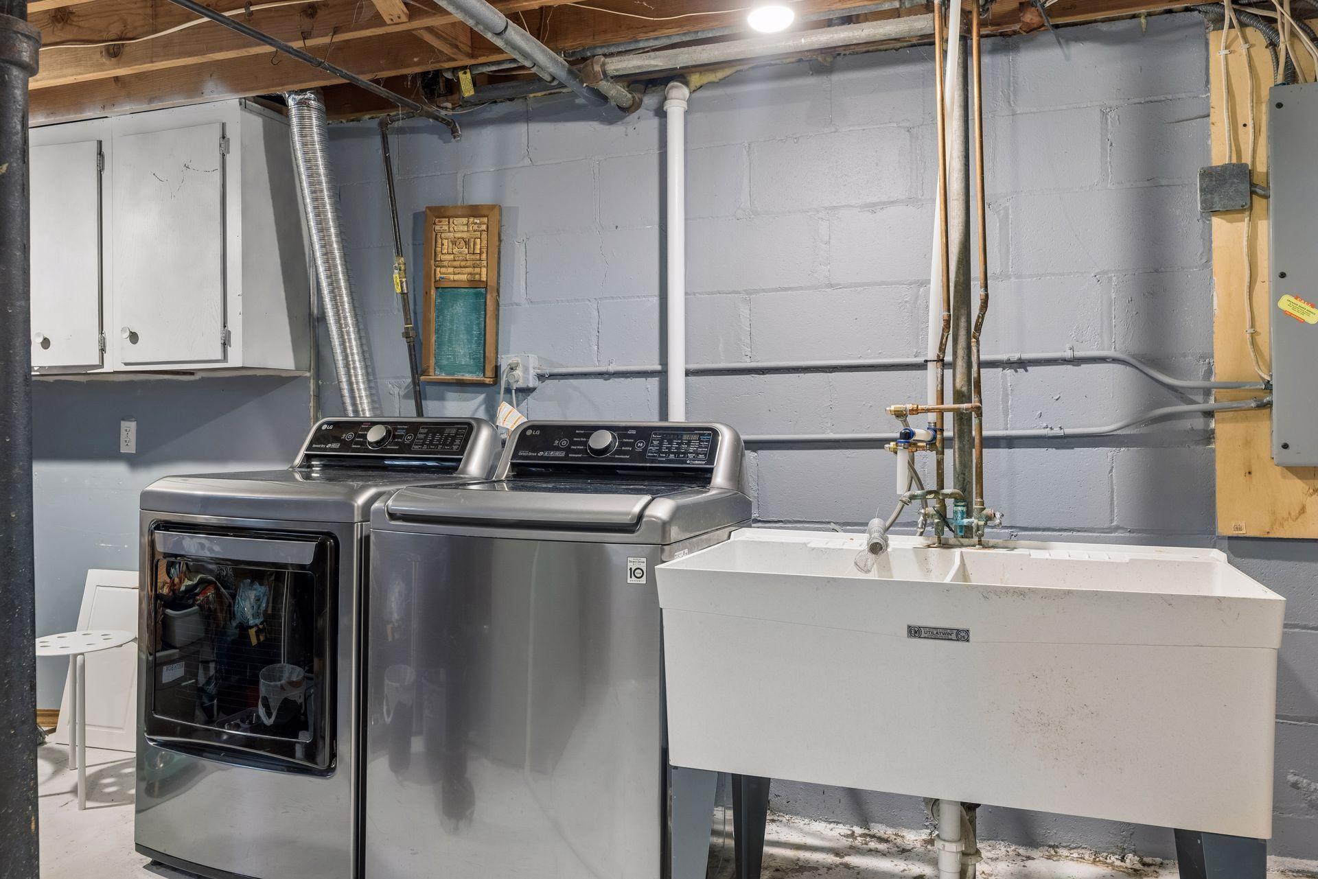 3148 Hampshire Avenue South - Spacecrafting - 0023.jpg