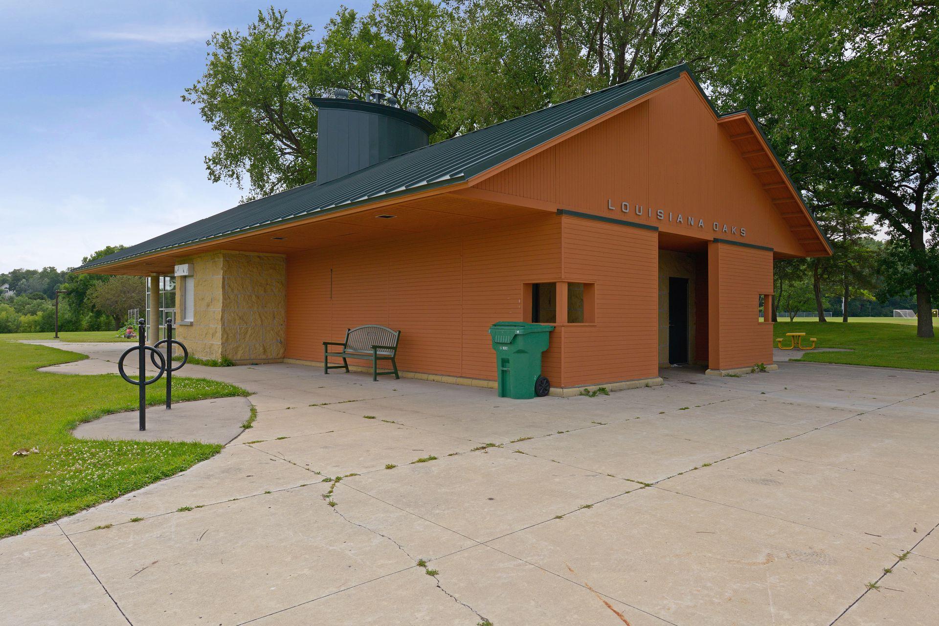 3148 Hampshire Avenue South - Spacecrafting - 0037.jpg