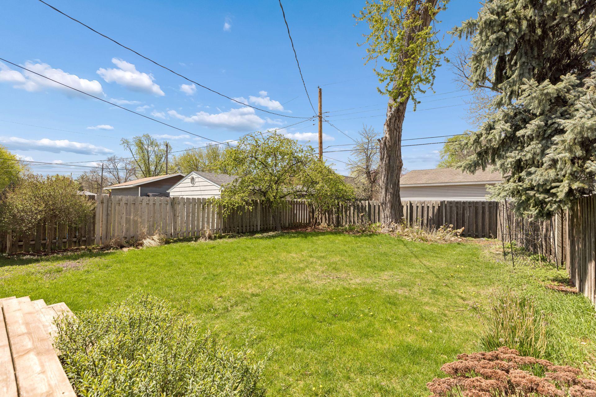 3148 Hampshire Avenue South - Spacecrafting - 0029.jpg