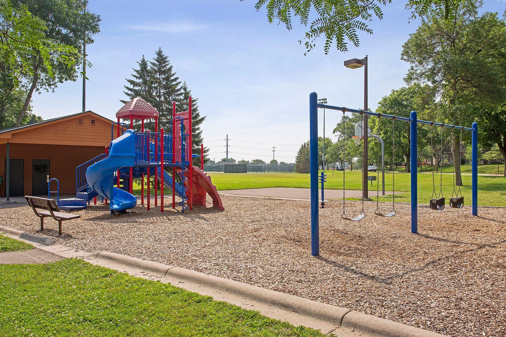 3148 Hampshire Avenue South - Spacecrafting - 0033.jpg