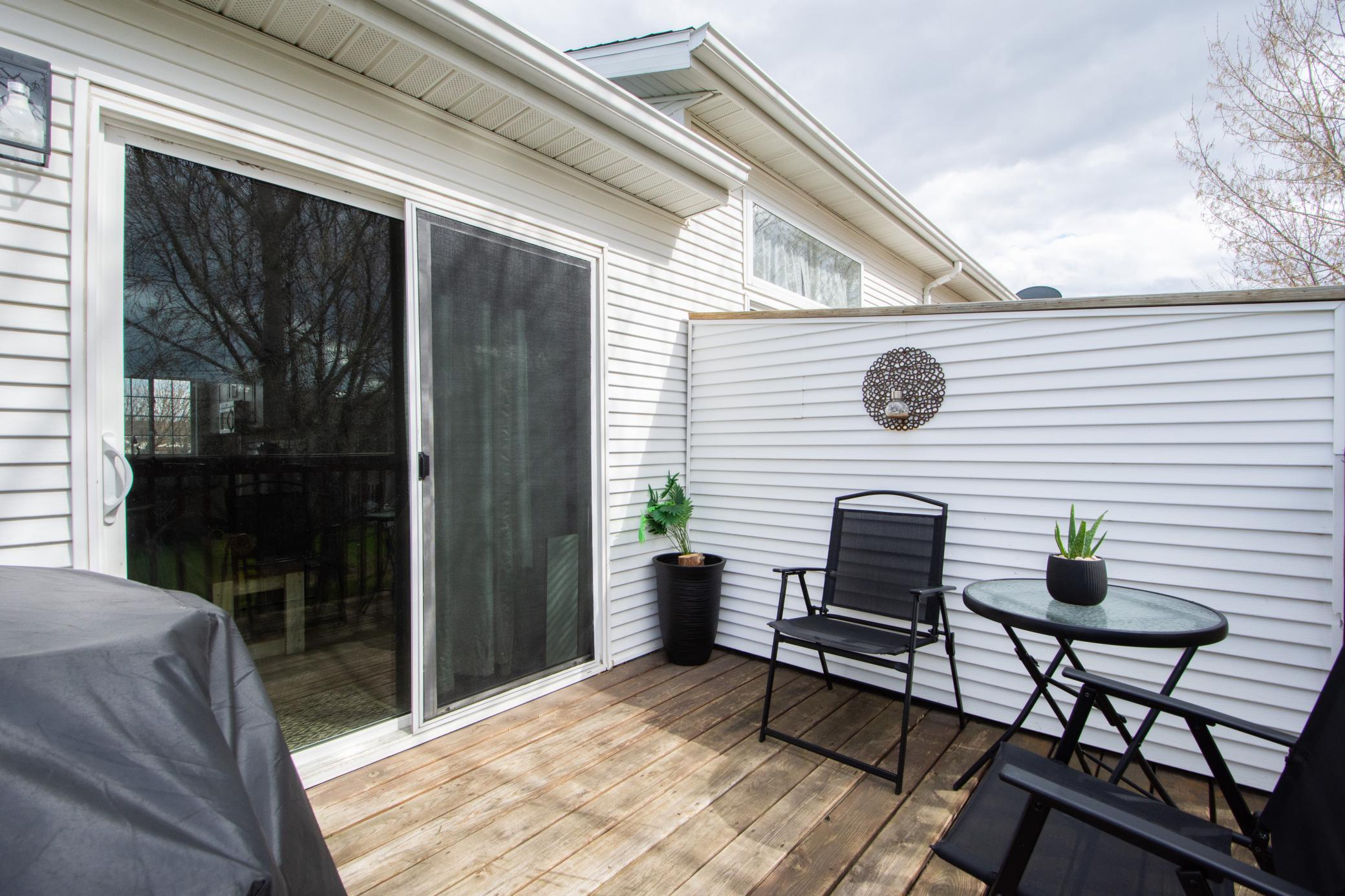 Deck