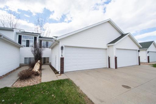 3519 31st Street S, Fargo, ND 58104