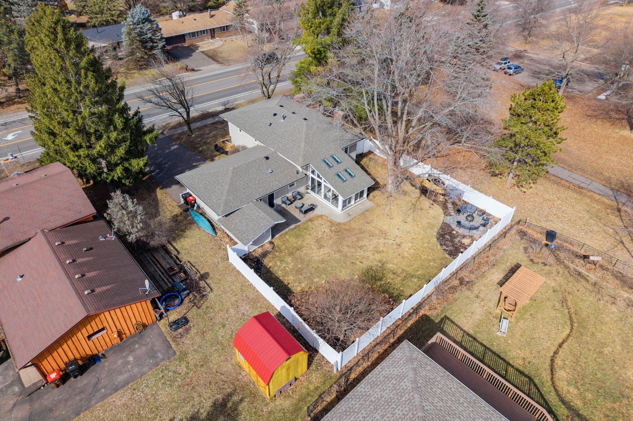 Large fully fenced backyard!