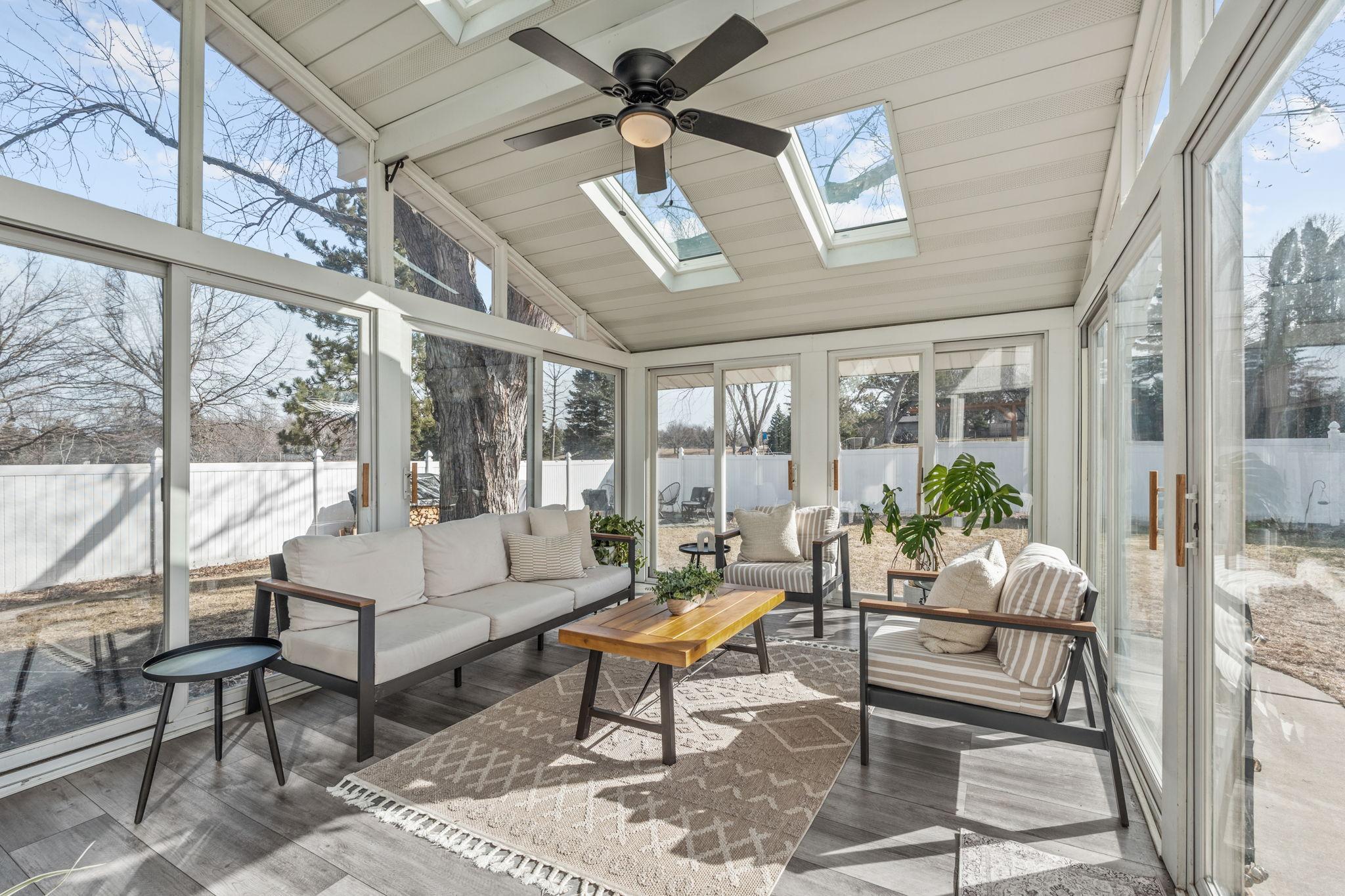 You will love this sun room!