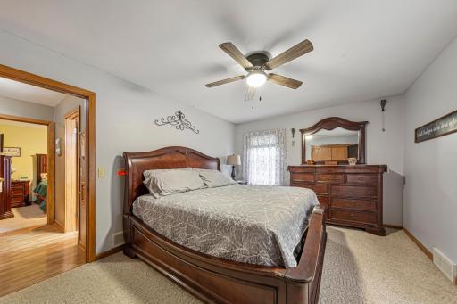 302 W Douglas Street, Arlington, MN 55307