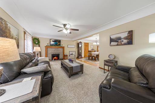 302 W Douglas Street, Arlington, MN 55307