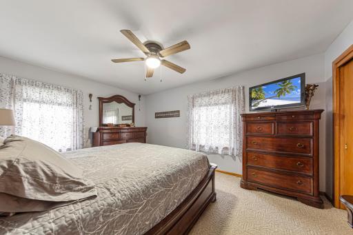 302 W Douglas Street, Arlington, MN 55307