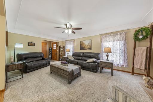 302 W Douglas Street, Arlington, MN 55307