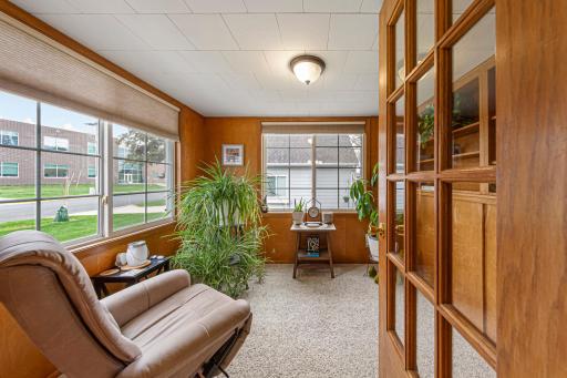 302 W Douglas Street, Arlington, MN 55307