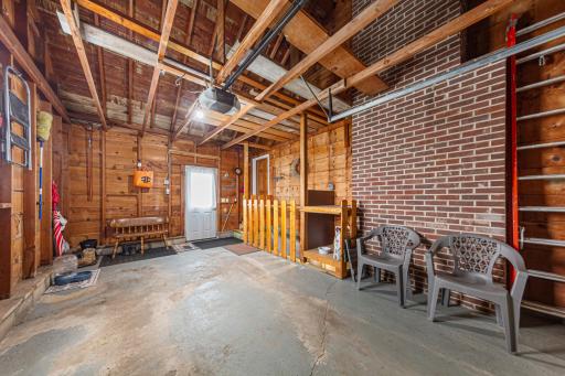 302 W Douglas Street, Arlington, MN 55307