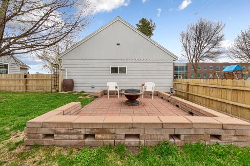 302 W Douglas Street, Arlington, MN 55307