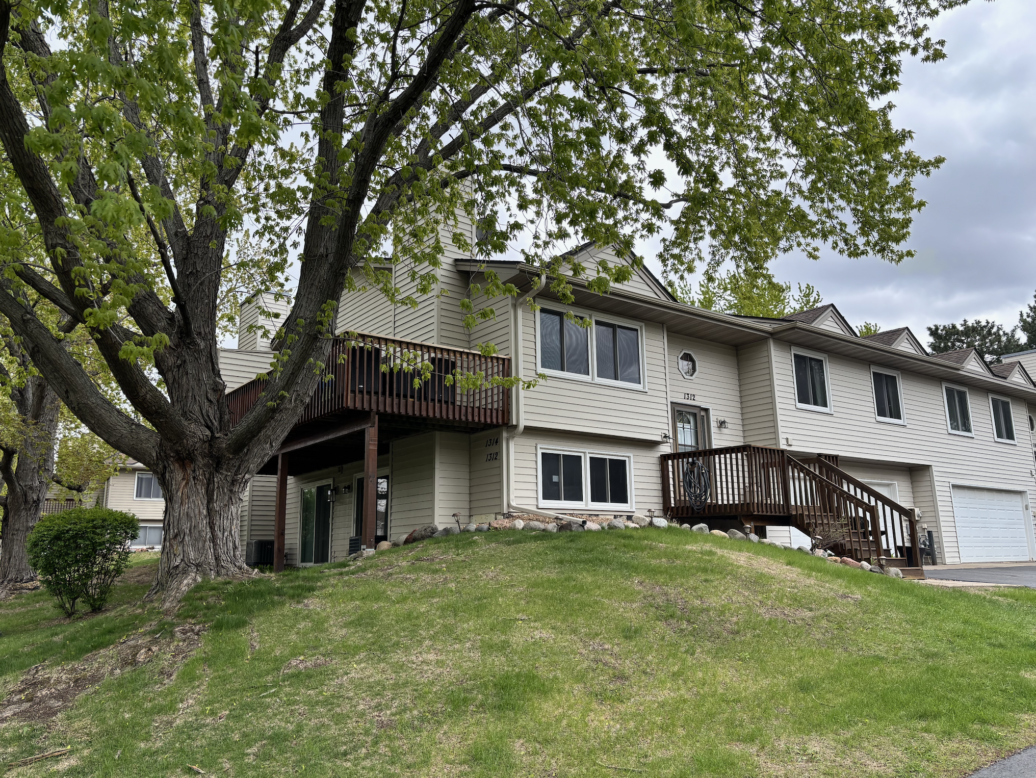 1312 Deercliff Lane