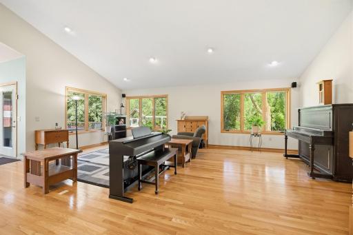 1856 County Road 37 NE, Buffalo, MN 55313