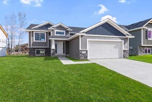 720 Margaret Lane NE, Isanti, MN 55040