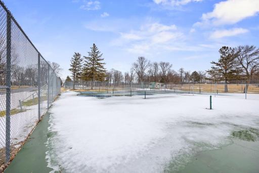 8536 Tuxedo Road, Onamia, MN 56359