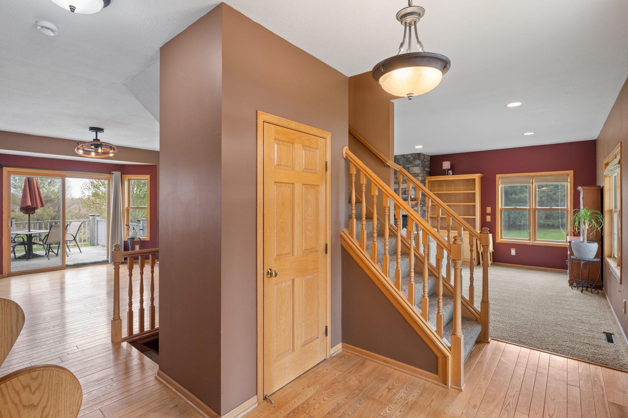 15-web-or-mls-2723-174th-ave-ne.jpg