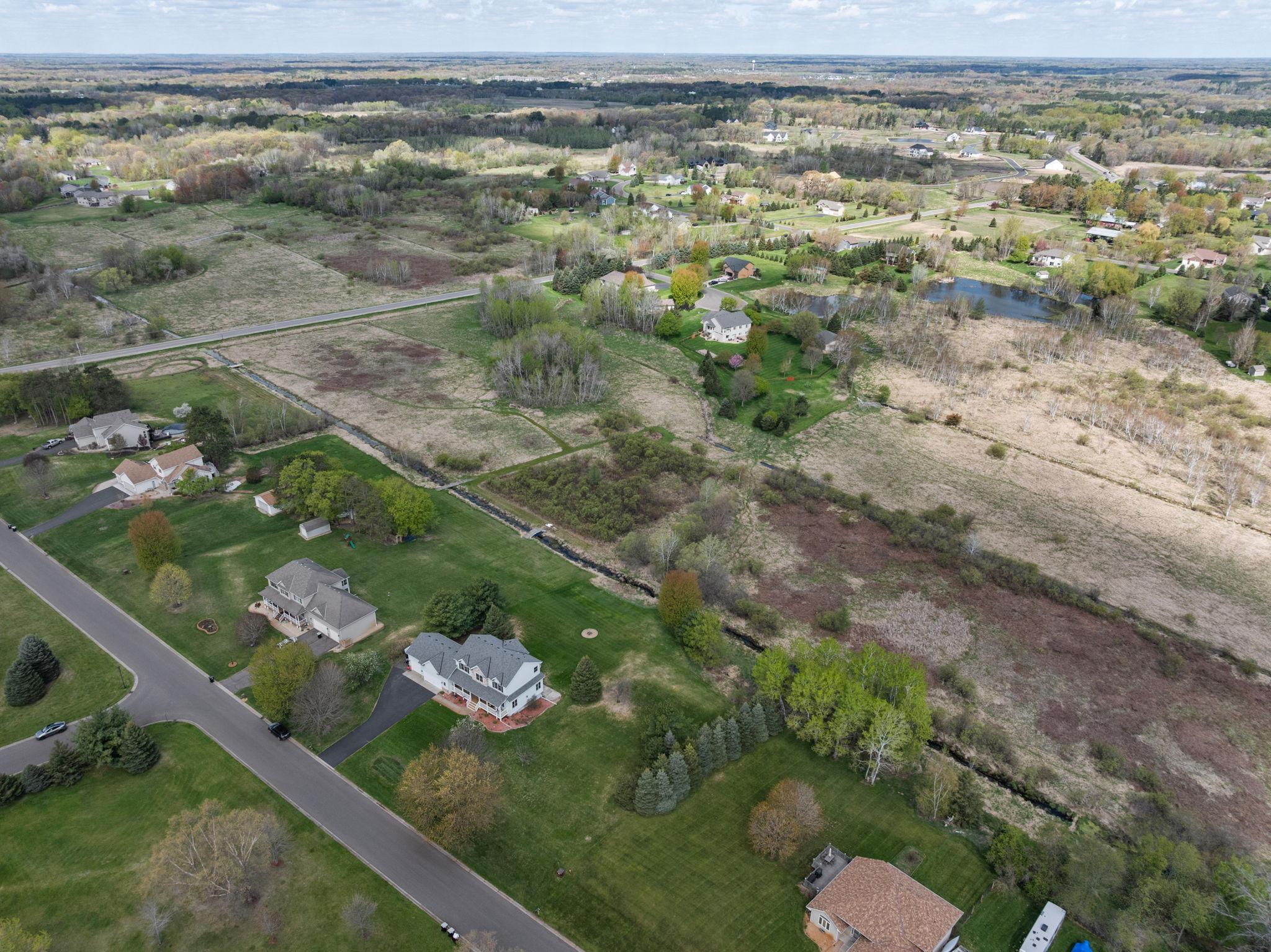 4-web-or-mls-2723-174th-ave-ne.jpg