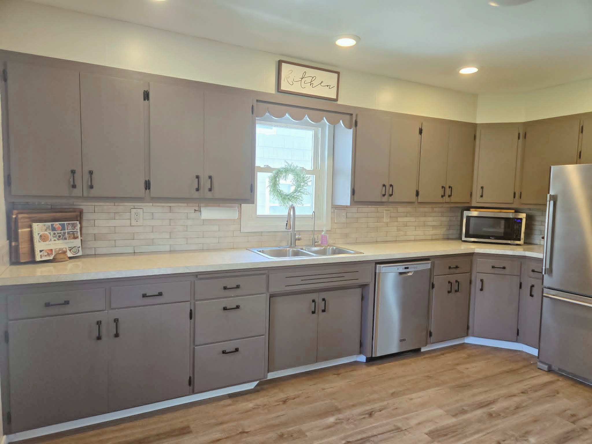 Kitchen 2.png
