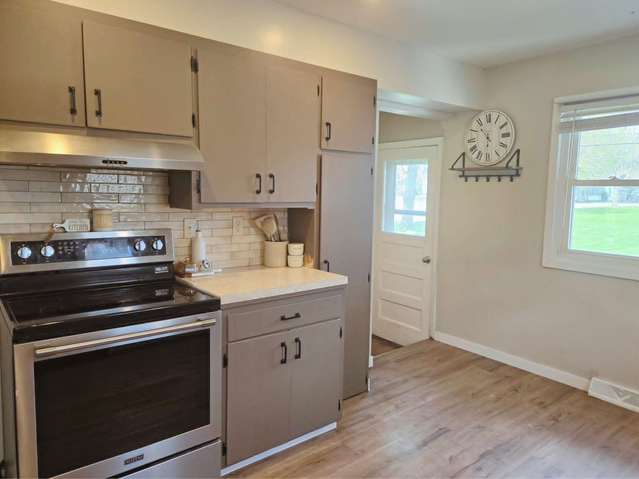 Kitchen 1.png