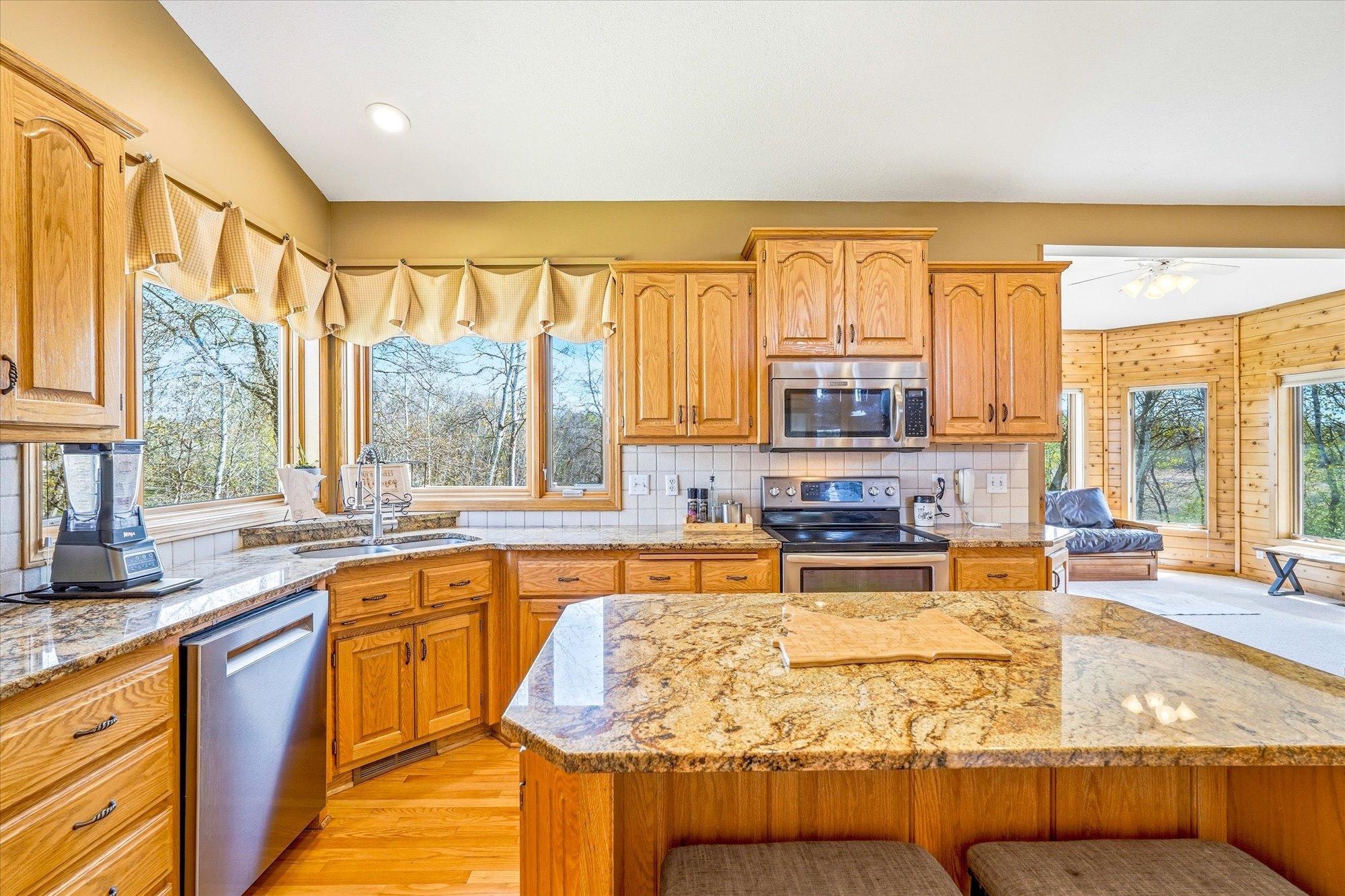 11-139th Ln NW-21.jpg