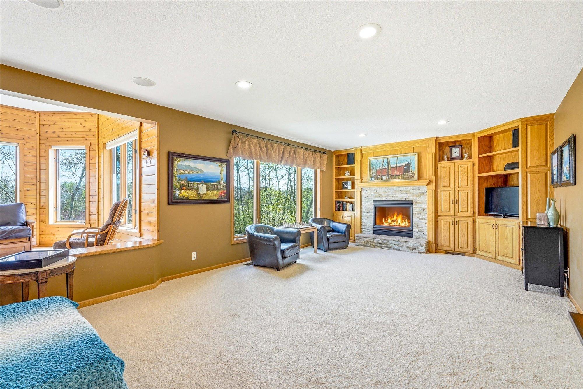 19-139th Ln NW-28.jpg