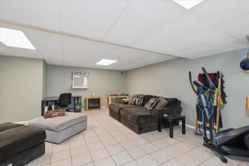 752 Lathrop Drive, Northfield, MN 55057