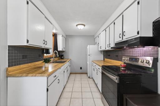 13208 Crooked Lake Boulevard NW, Coon Rapids, MN 55448