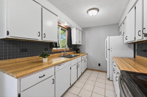 13208 Crooked Lake Boulevard NW, Coon Rapids, MN 55448