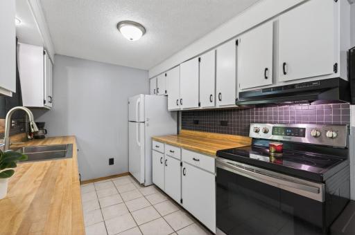 13208 Crooked Lake Boulevard NW, Coon Rapids, MN 55448
