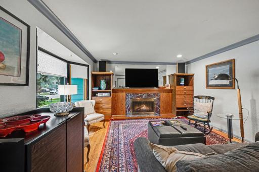 885 Old Lexington Avenue, Saint Paul, MN 55116