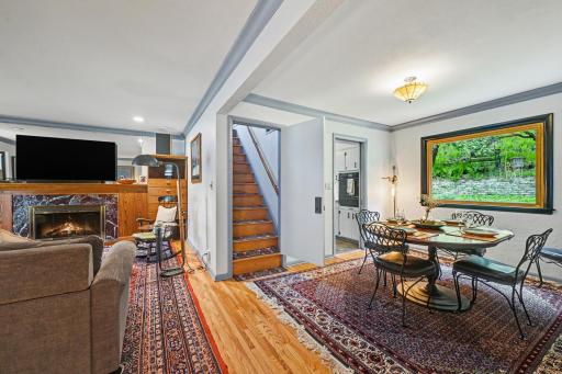 885 Old Lexington Avenue, Saint Paul, MN 55116