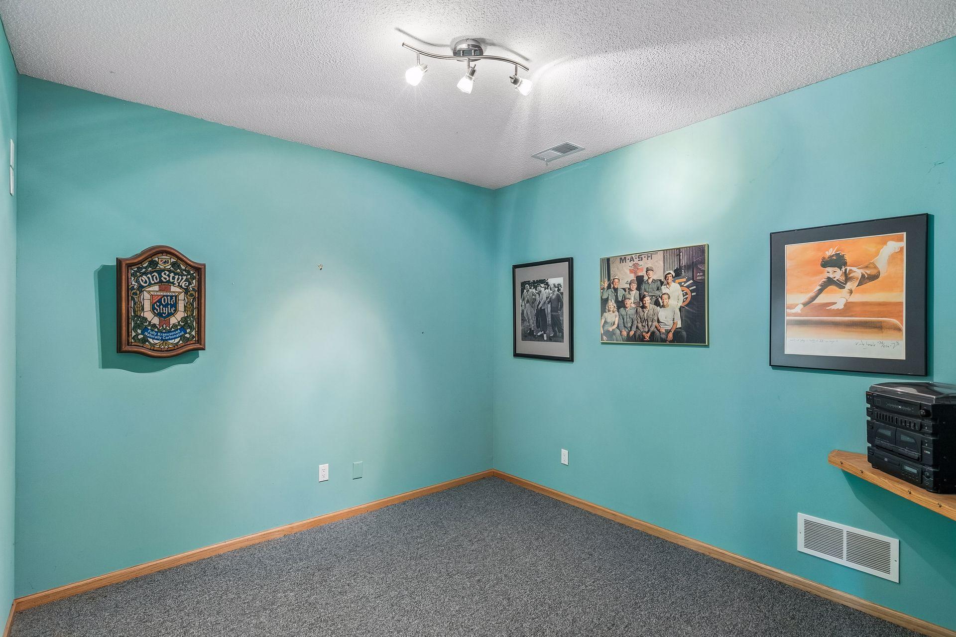 Flex Room