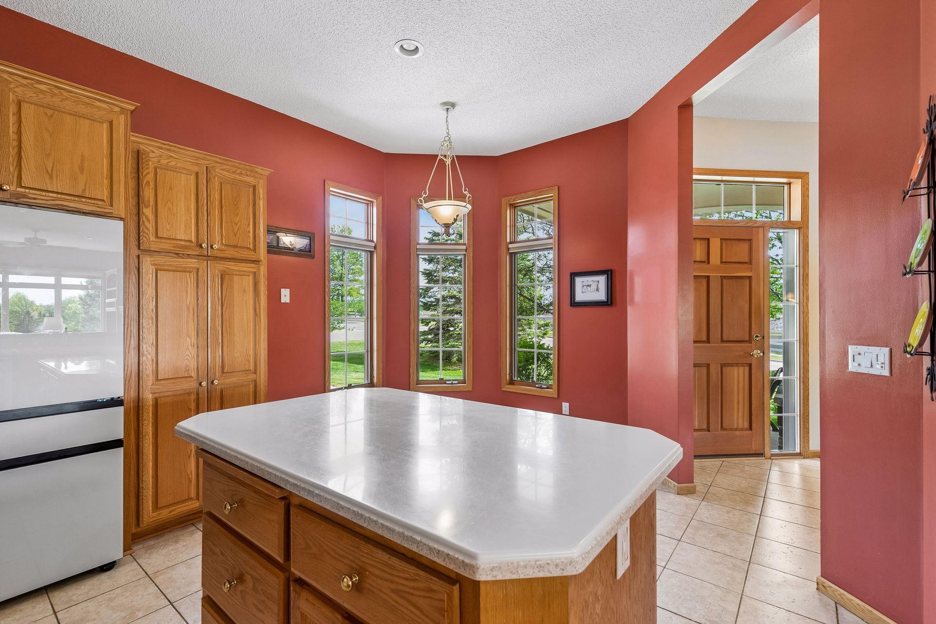 Great kitchen island with storage!