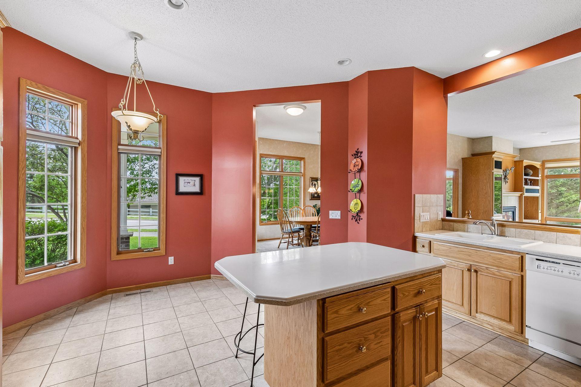 Eat in kitchen