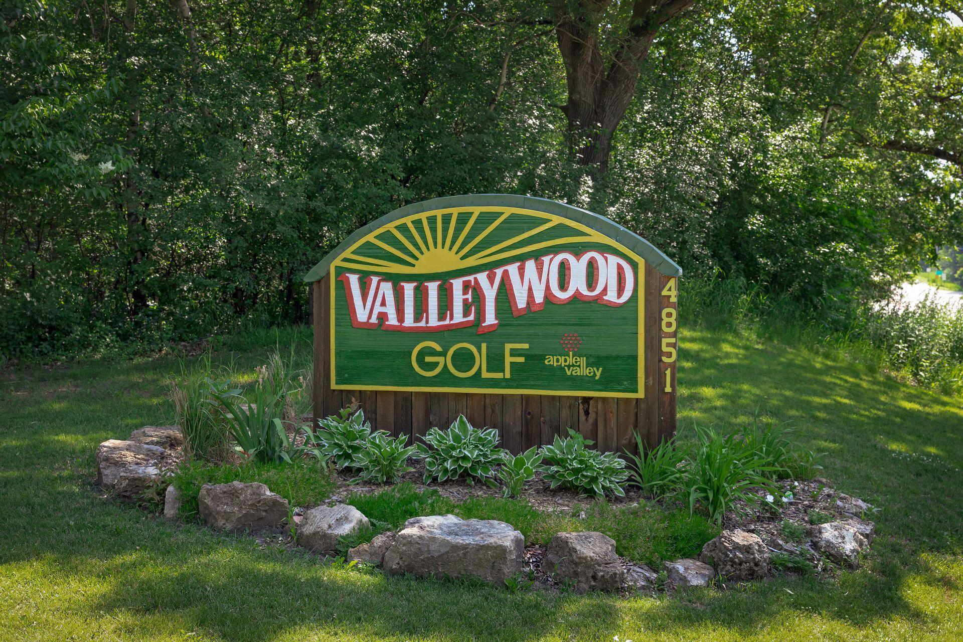 Golfing nearby
