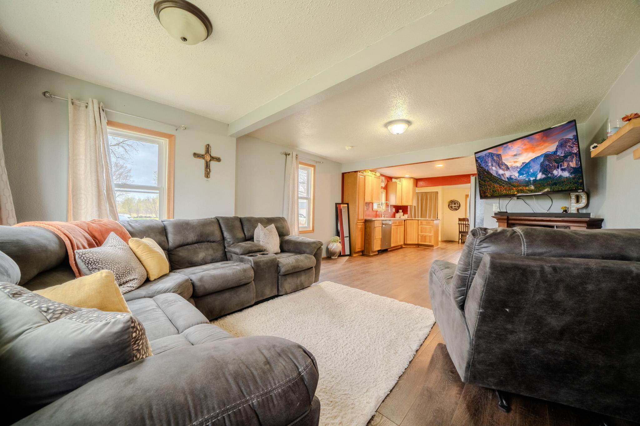 Living room open concept into kitchen