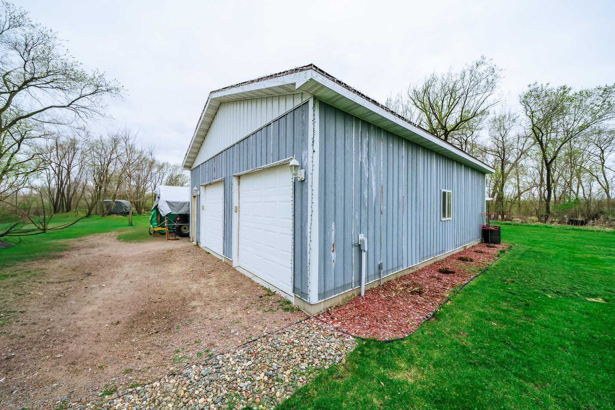 Oversized double stall garage